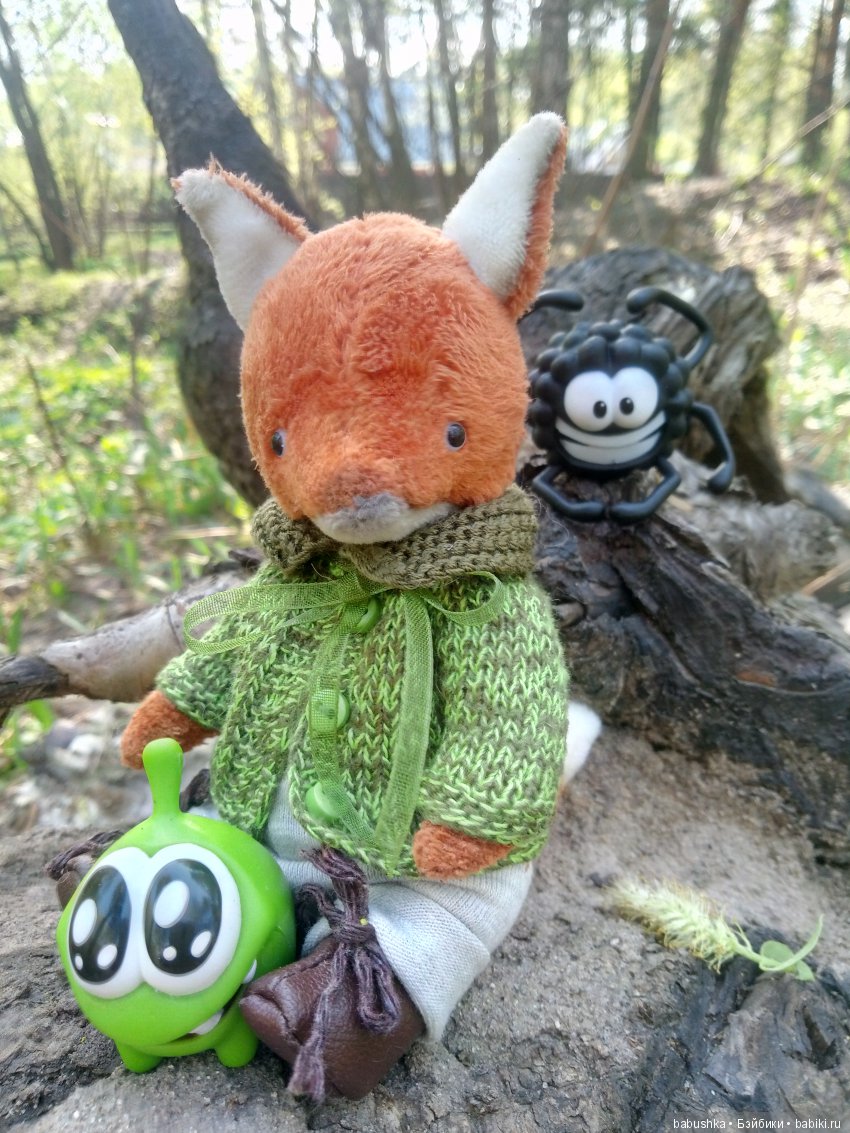 Прогулка в выходной с лисом по имени Тод и маленькими друзьями