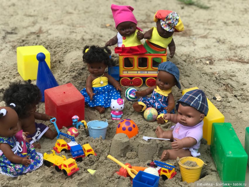Игры в песочнице — Российские куклы Весна