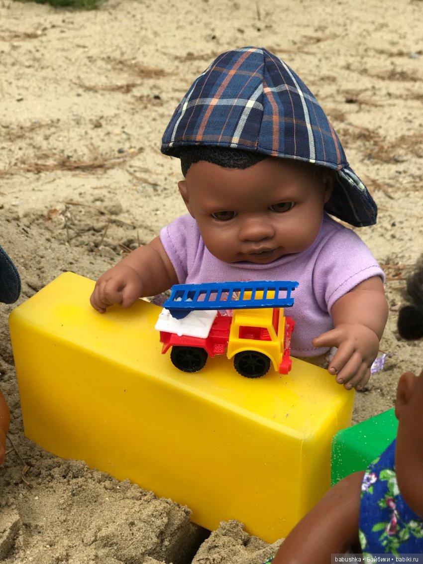 Игры в песочнице — Российские куклы Весна