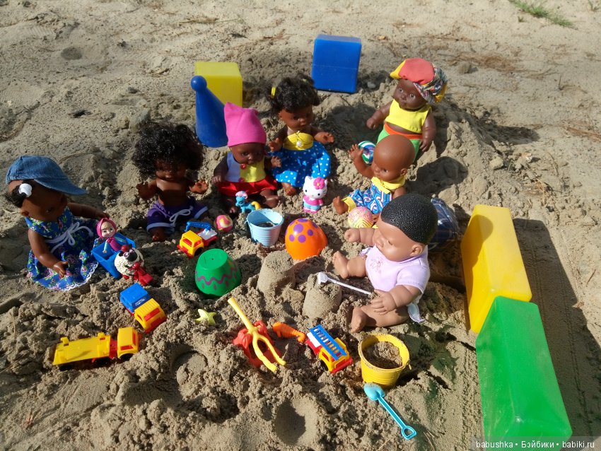 Игры в песочнице — Российские куклы Весна