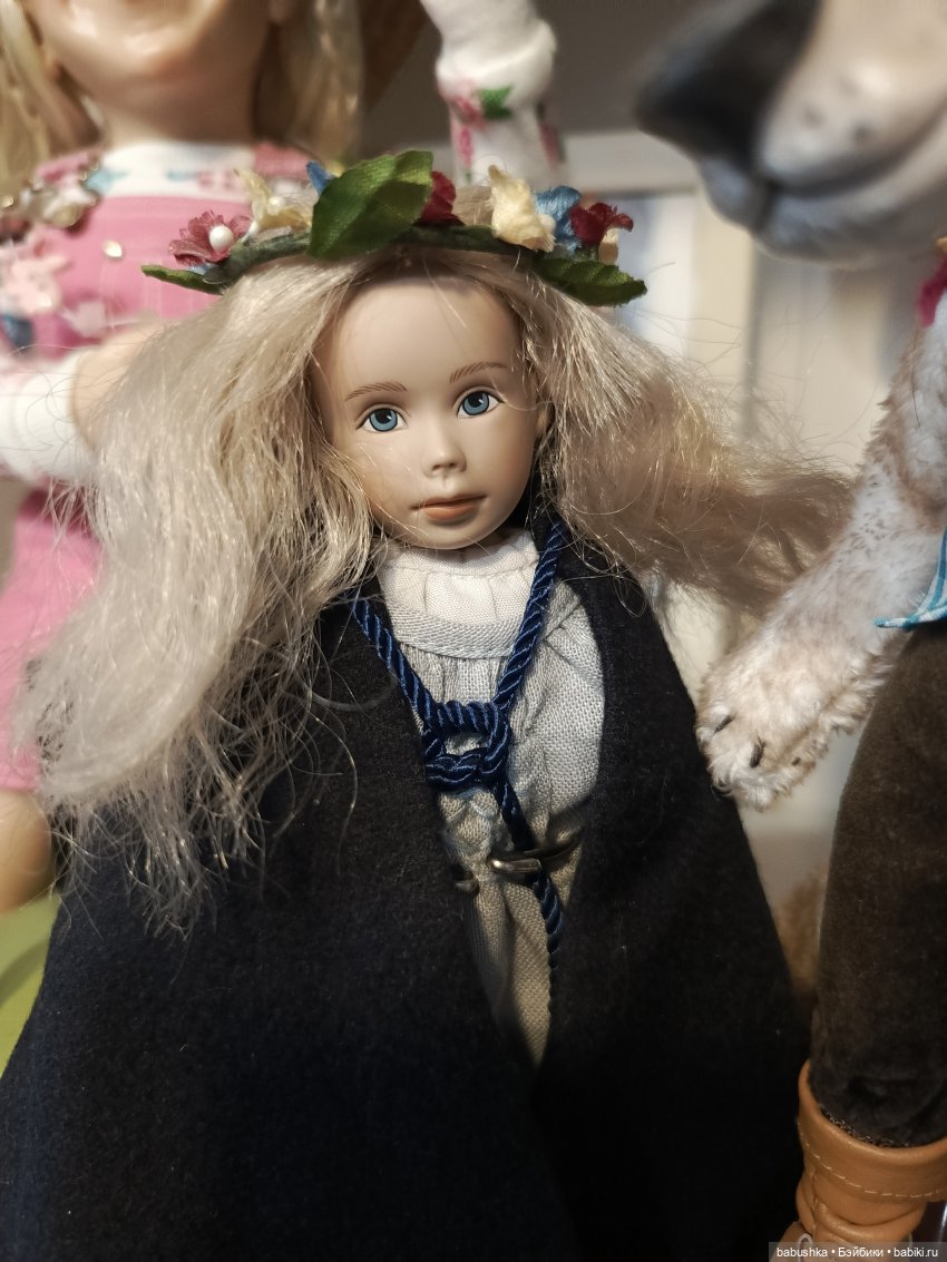 Жизнь на кукольной полке | Бэйбики Жизнь на кукольной полке — Домашние коллекции кукол: фото собраний