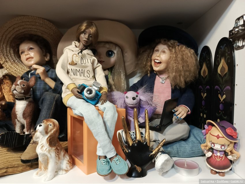 Жизнь на кукольной полке | Бэйбики Жизнь на кукольной полке — Домашние коллекции кукол: фото собраний