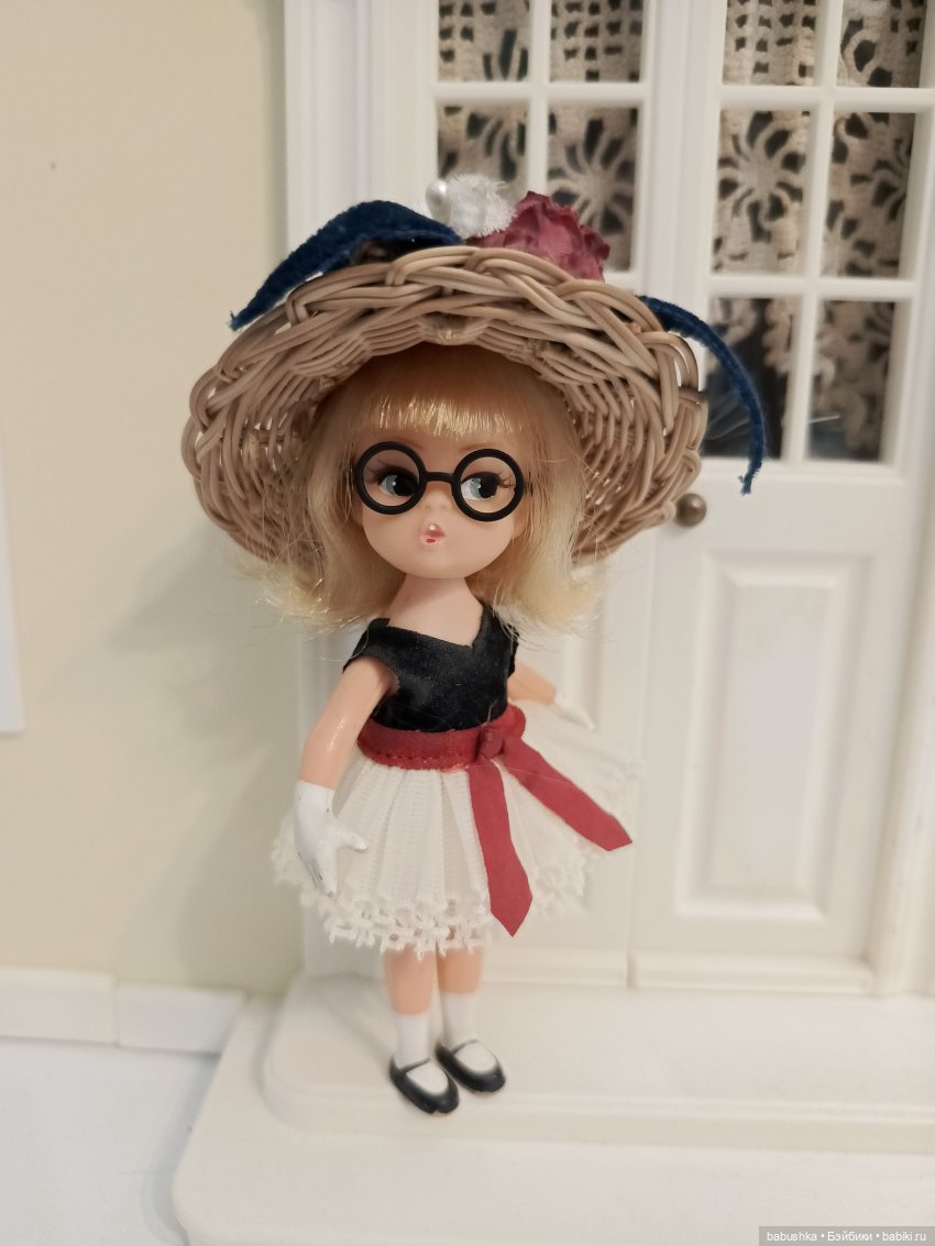 Жизнь на кукольной полке | Бэйбики Жизнь на кукольной полке — Домашние коллекции кукол: фото собраний