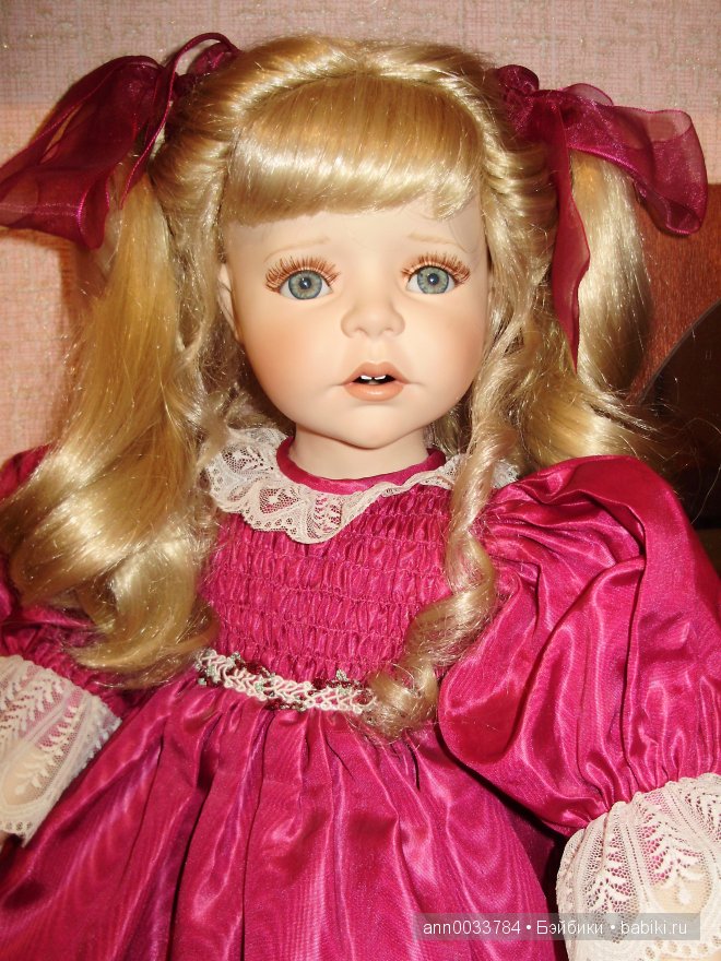 Пополнение! Фарфоровая кукла Елена от Марии Осмонд