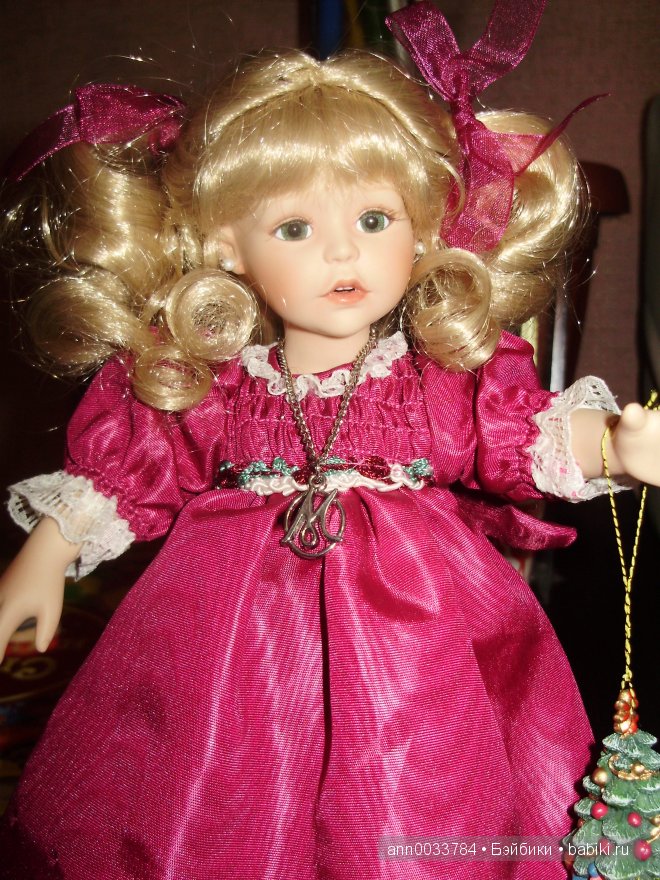 С пополнением нас! Пришла фарфоровая кукла к нам