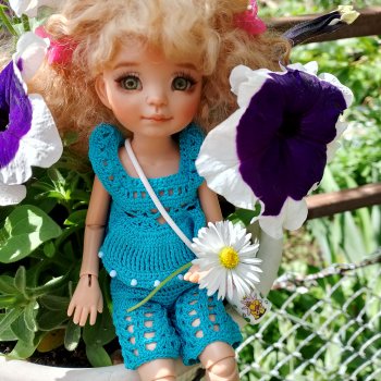 Лялька к лету готова