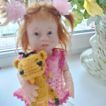 В садик на утренник.