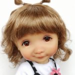 Парики 8-9" - Волнистый с двумя петельками, 5 цветов. На Meadow dolls 28 см, Wichtel (Вихтель)