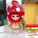Продам позитивную и яркую малышку Мухоморчик Mui-Chan Hug me Red (Обними меня, Красный) от iXDOLL.