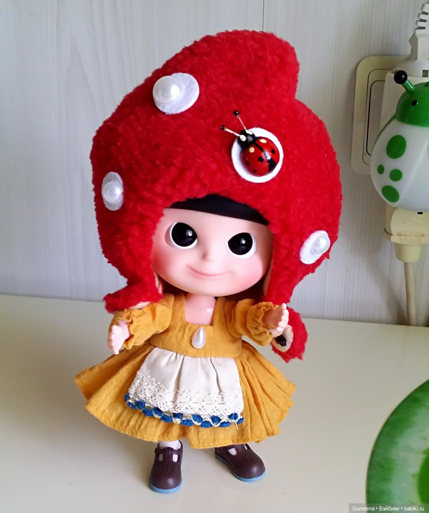 Мухоморчик Mui-Chan Hug me Red (Обними меня, Красный) от iXDOLL (фото 10)