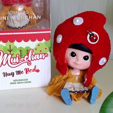 Мухоморчик Mui-Chan Hug me Red (Обними меня, Красный) от iXDOLL