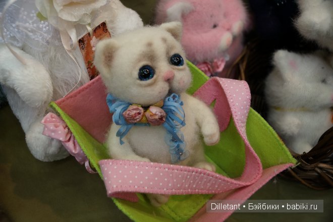 IX Международный Салон авторских кукол 2013