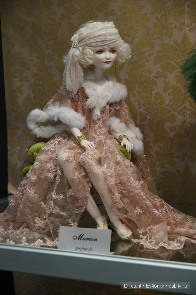 IX Международный Салон авторских кукол 2013