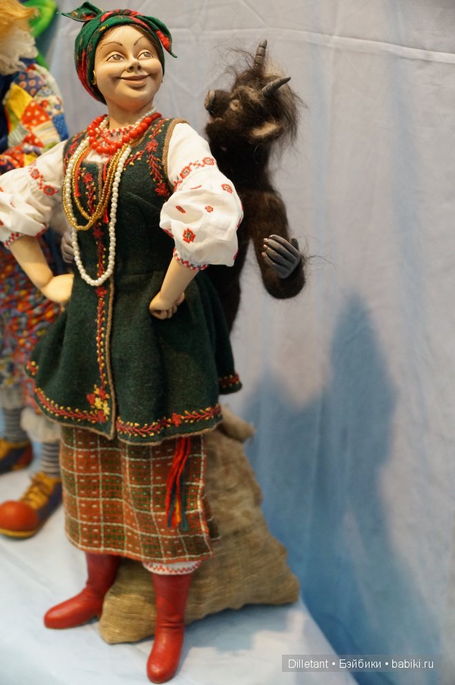 IX Международный Салон авторских кукол 2013