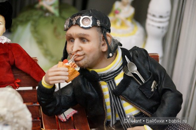 IX Международный Салон авторских кукол 2013