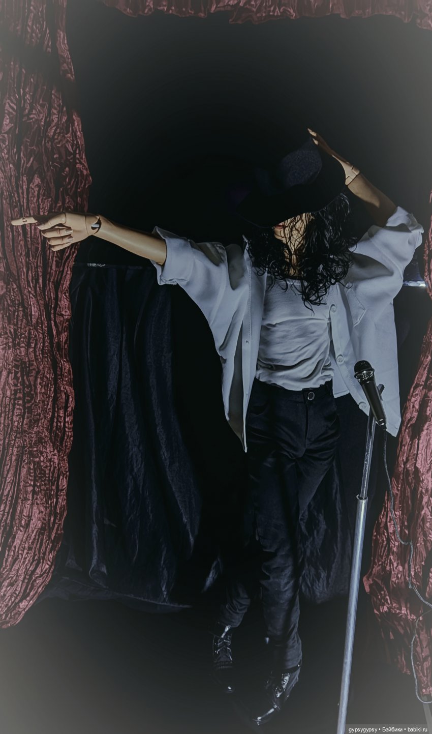 The King of Pop will never die, he still live in our hearts