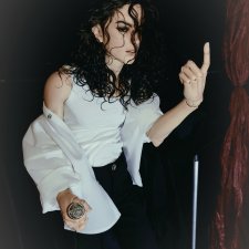 The King of Pop will never die, he still live in our hearts!