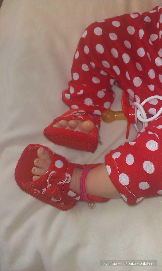 Одежда и сандалики для прекрасных принцесс 4 часть