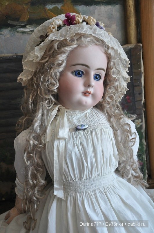 Маркировка антикварных кукол