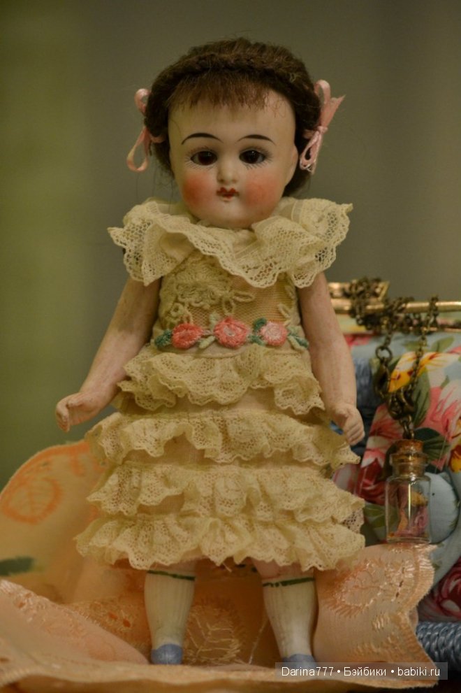 Моя первая антикварная куколка (фото 10)
