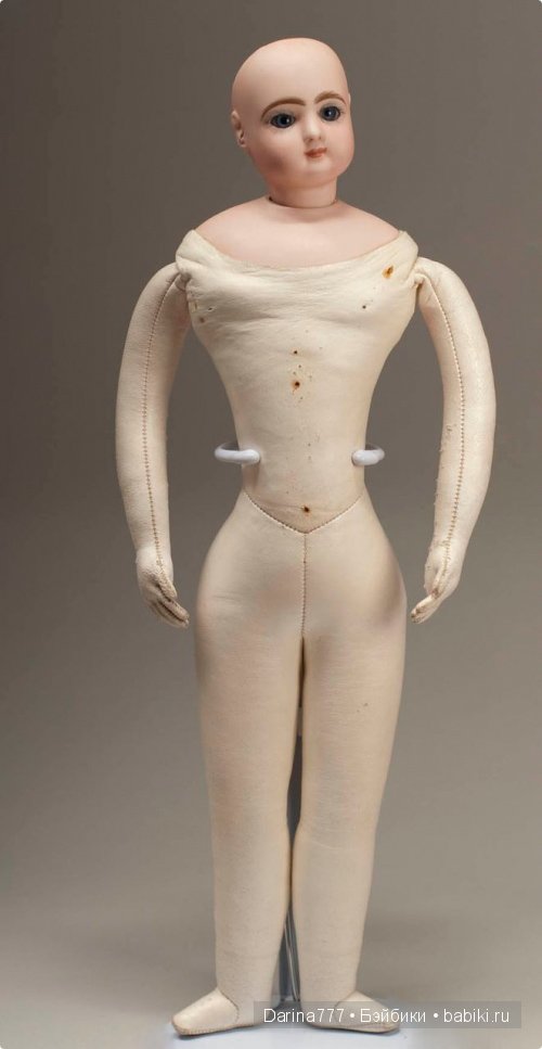 Виды антикварных кукол — Сравнение кукол разных брендов: фото рядом