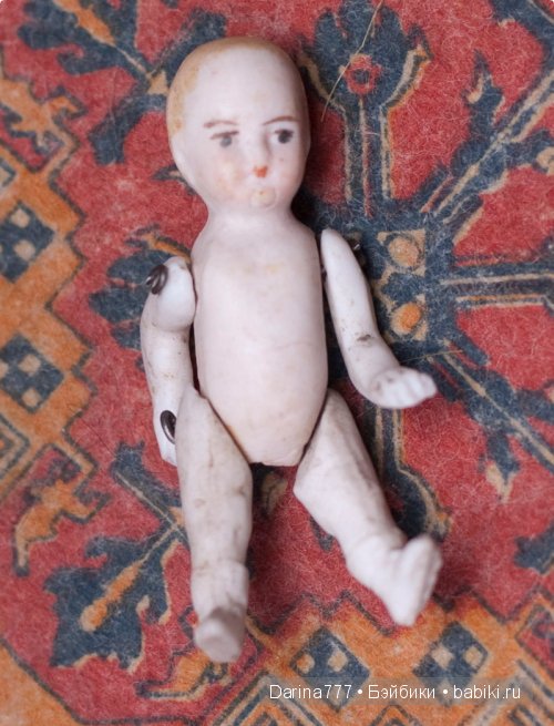 Виды антикварных кукол — Сравнение кукол разных брендов: фото рядом (фото 6)