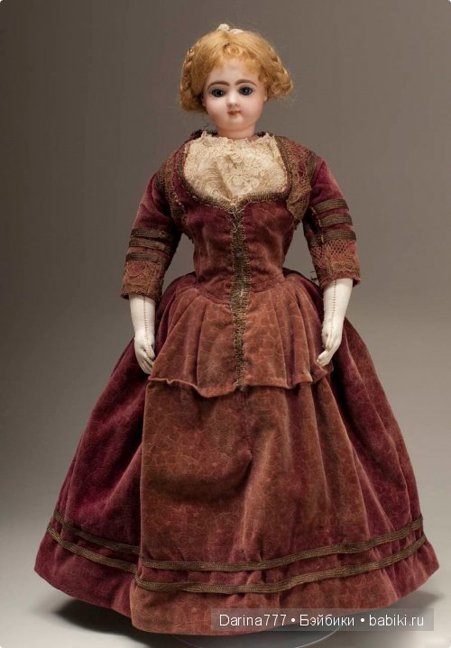 Виды антикварных кукол — Сравнение кукол разных брендов: фото рядом