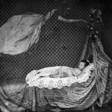 Подборка старых и жутких фотографий, для тех кто любит пощекотать нервишки перед сном [25 фото]