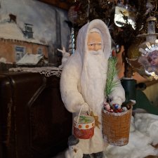 Рождественский дед в викторианском стиле