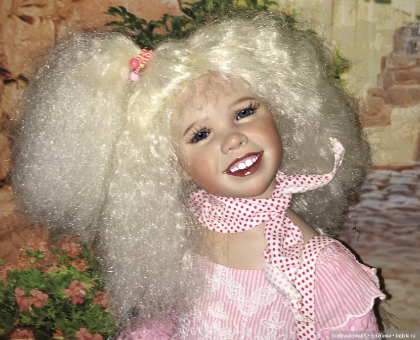 Наша Инга - егоза, а ещё художница