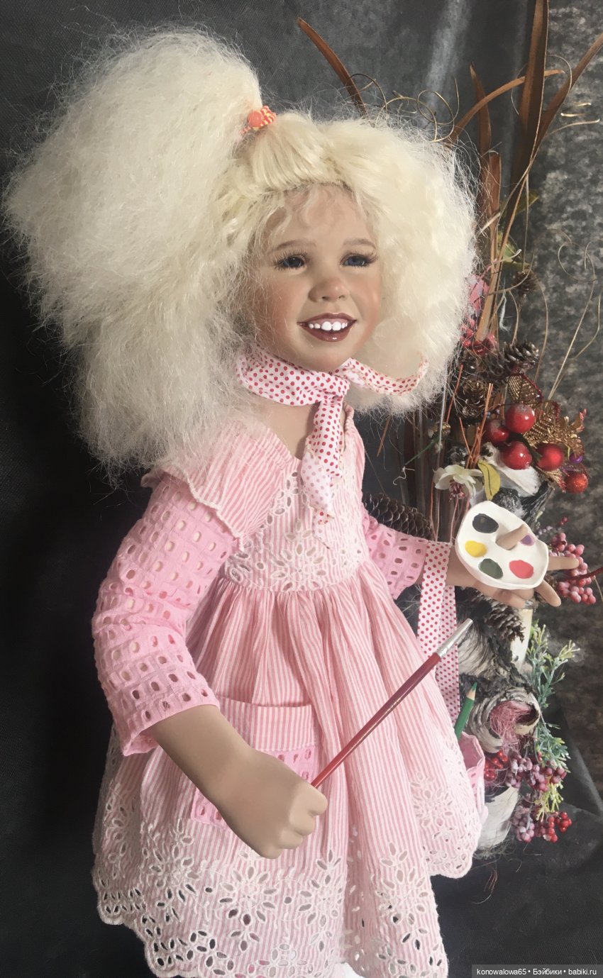 Наша Инга - егоза, а ещё художница