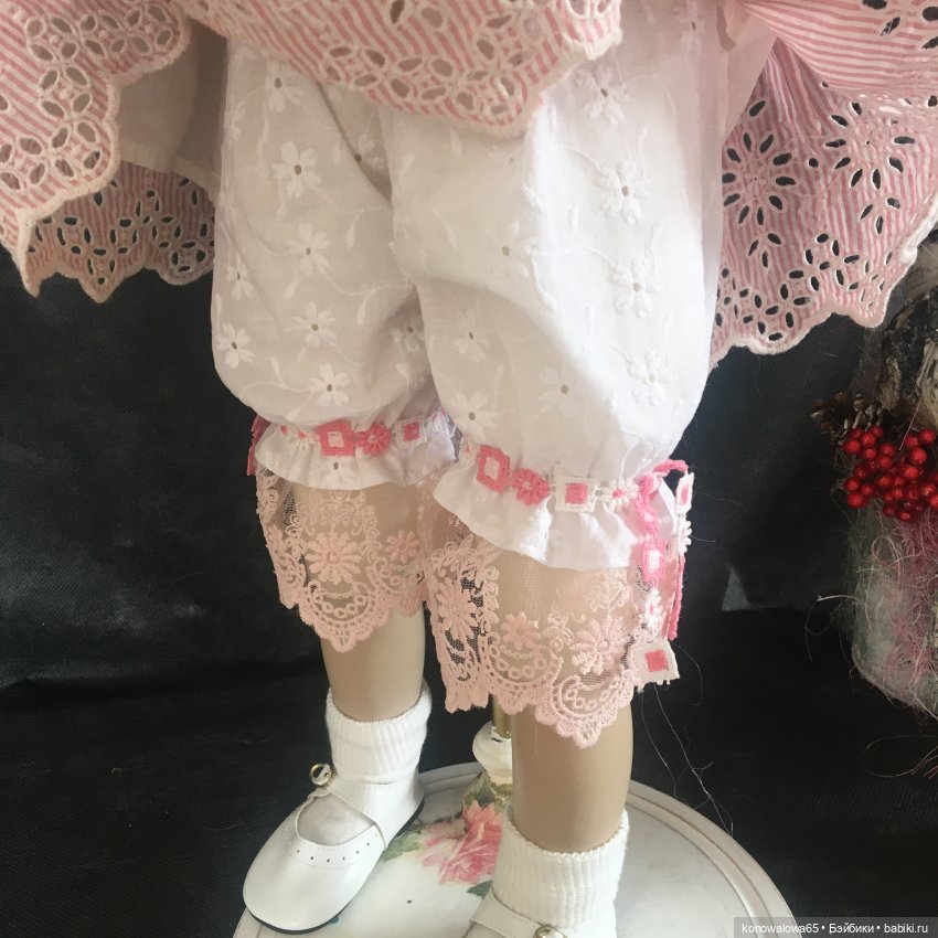 Наша Инга - егоза, а ещё художница