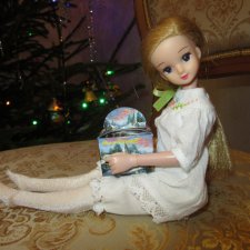 Новогодний сюрприз для Хелены