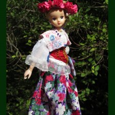 Мохнатый шмель, милая селянка. На чьей стороне ты?