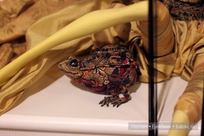 "Иллюзорная жизнь бумаги" Часть 2. Персональная выставка Натальи Лопуcовой-Томской | Бэйбики "Иллюзорная жизнь бумаги" Часть 2. Персональная выставка Натальи Лопуcовой-Томской