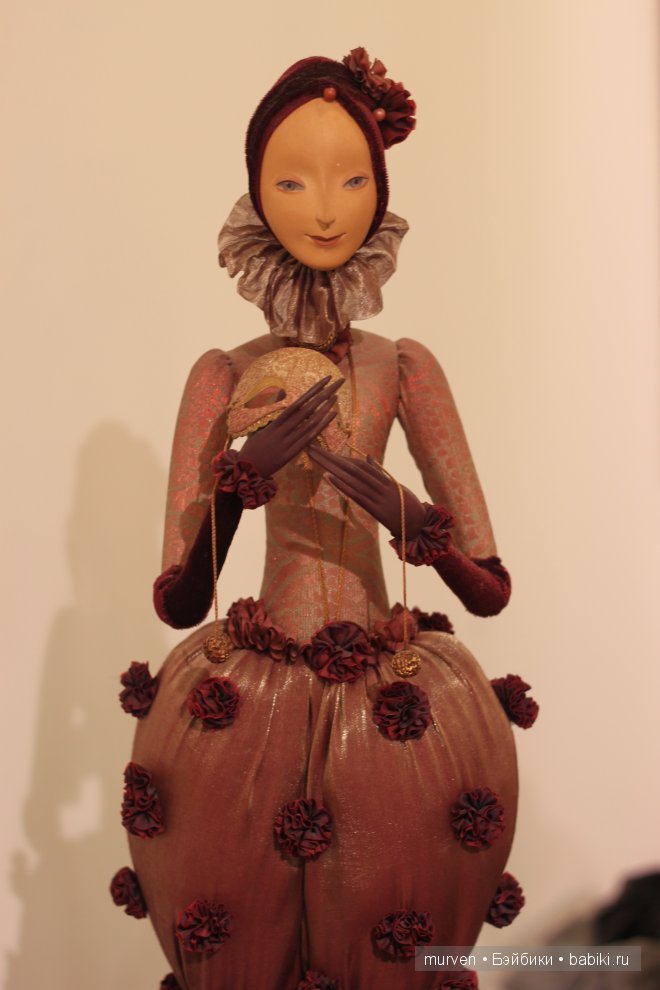 "Иллюзорная жизнь бумаги" Часть 1. Персональная выставка Натальи Лопуcовой-Томской | Бэйбики "Иллюзорная жизнь бумаги" Часть 1. Персональная выставка Натальи Лопуcовой-Томской