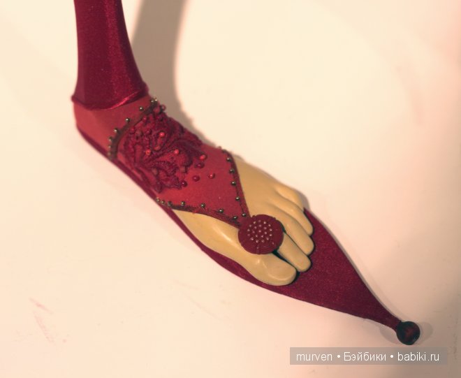 "Иллюзорная жизнь бумаги" Часть 1. Персональная выставка Натальи Лопуcовой-Томской | Бэйбики "Иллюзорная жизнь бумаги" Часть 1. Персональная выставка Натальи Лопуcовой-Томской