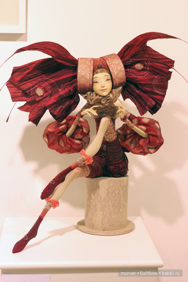 "Иллюзорная жизнь бумаги" Часть 1. Персональная выставка Натальи Лопуcовой-Томской | Бэйбики "Иллюзорная жизнь бумаги" Часть 1. Персональная выставка Натальи Лопуcовой-Томской