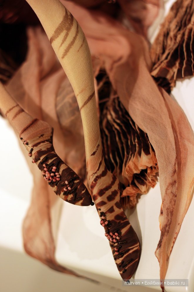 "Иллюзорная жизнь бумаги" Часть 1. Персональная выставка Натальи Лопуcовой-Томской | Бэйбики "Иллюзорная жизнь бумаги" Часть 1. Персональная выставка Натальи Лопуcовой-Томской