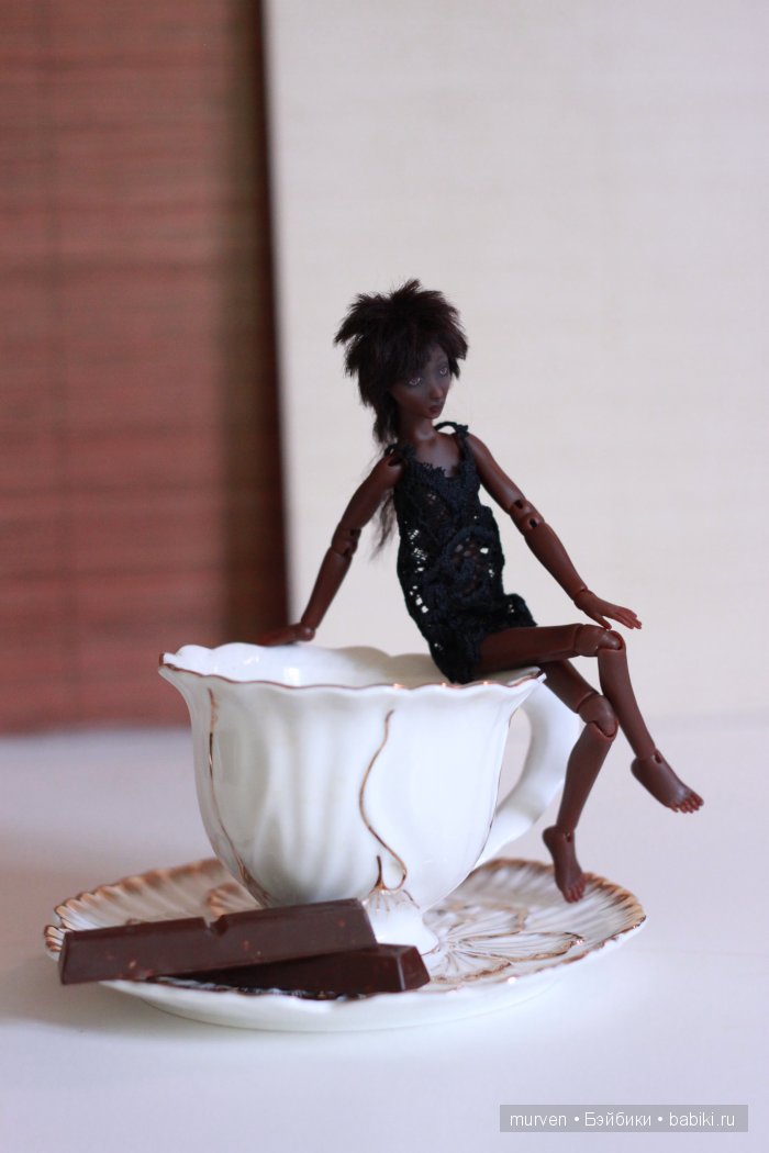 Шоколадка. Шарнирная авторская кукла Марии Пикуновой (фото 2)