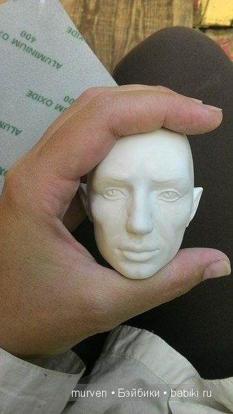 Античный муж в процессе работы. Шарнирная кукла