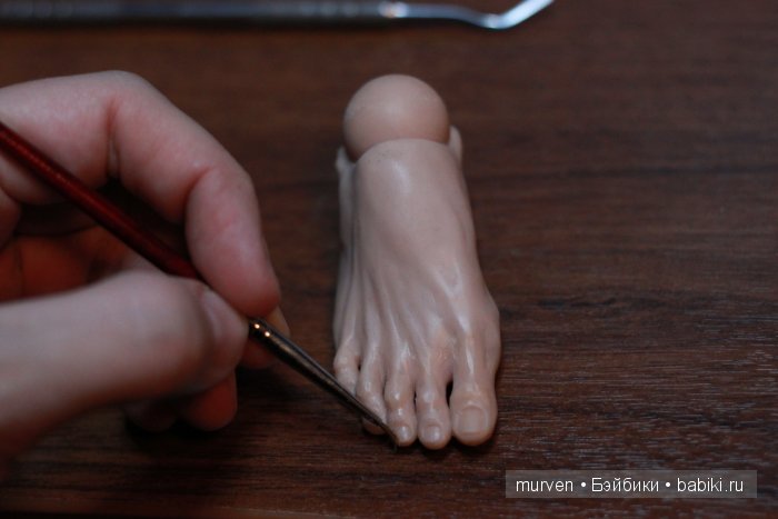 Античный муж в процессе работы. Шарнирная кукла (фото 2)