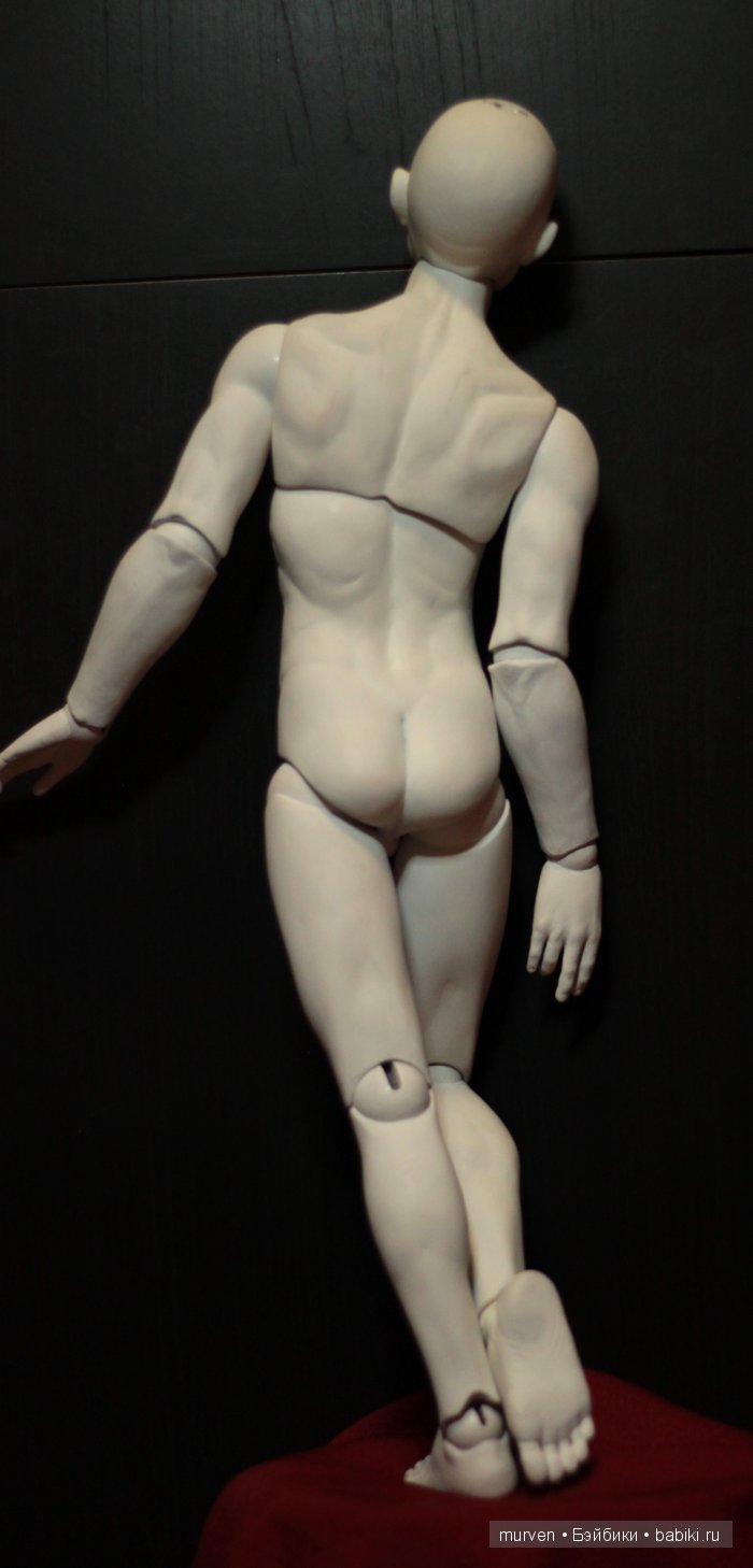 Античный муж в процессе работы. Шарнирная кукла