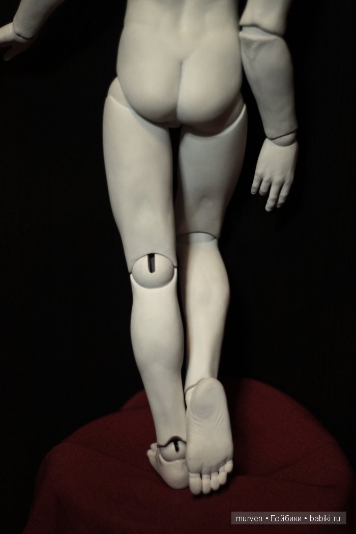 Античный муж в процессе работы. Шарнирная кукла