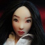 Портретная шарнирная девушка