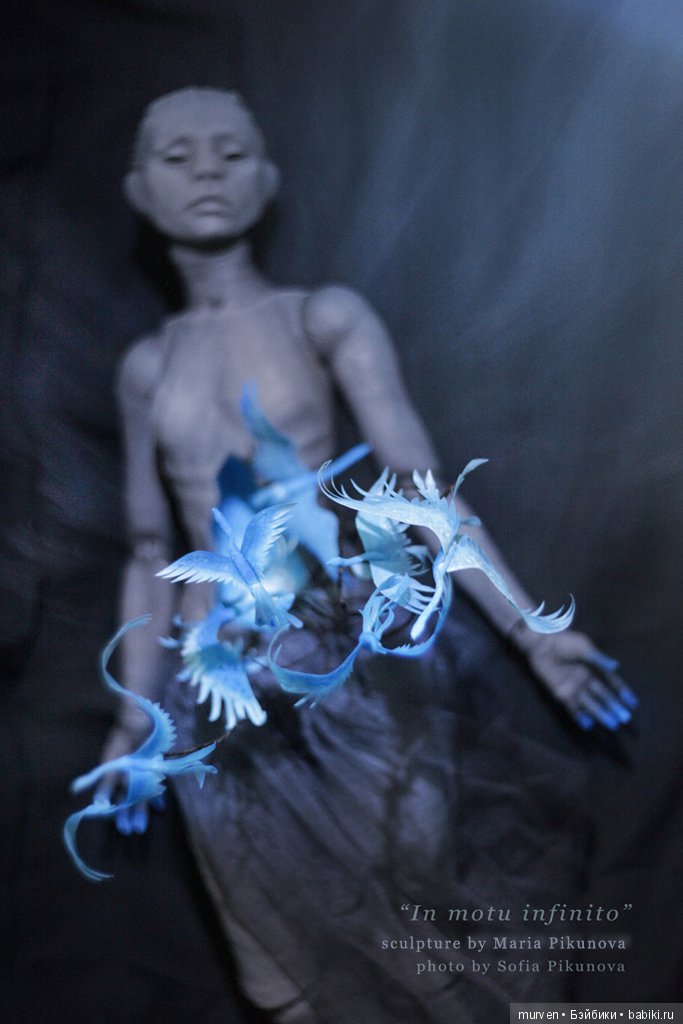 "In motu infinito". Шарнирная скульптура Марии Пикуновой
