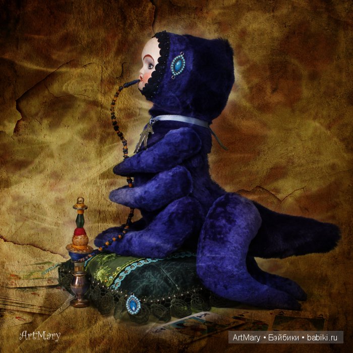 Синяя гусеница Лукреция — Авторские куклы в антикварном стиле: будуарные (фото 3)