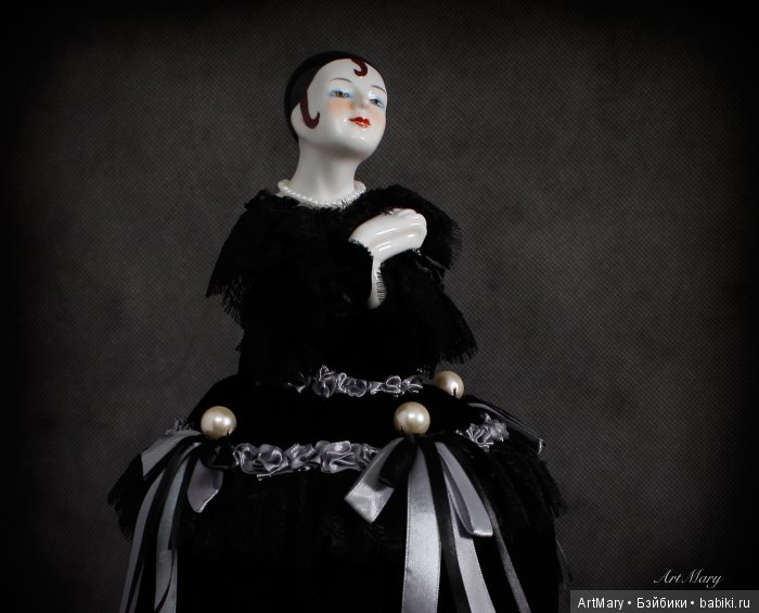 Half doll "Ваши пальцы пахнут ладаном..." игольница шкатулка (фото 9)