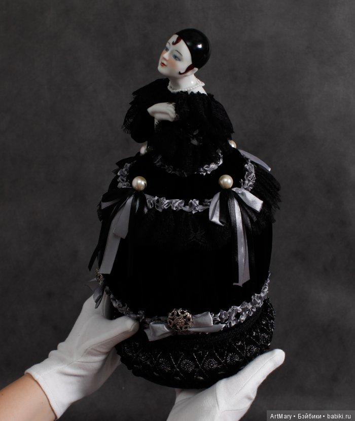 Half doll "Ваши пальцы пахнут ладаном..." игольница шкатулка (фото 4)