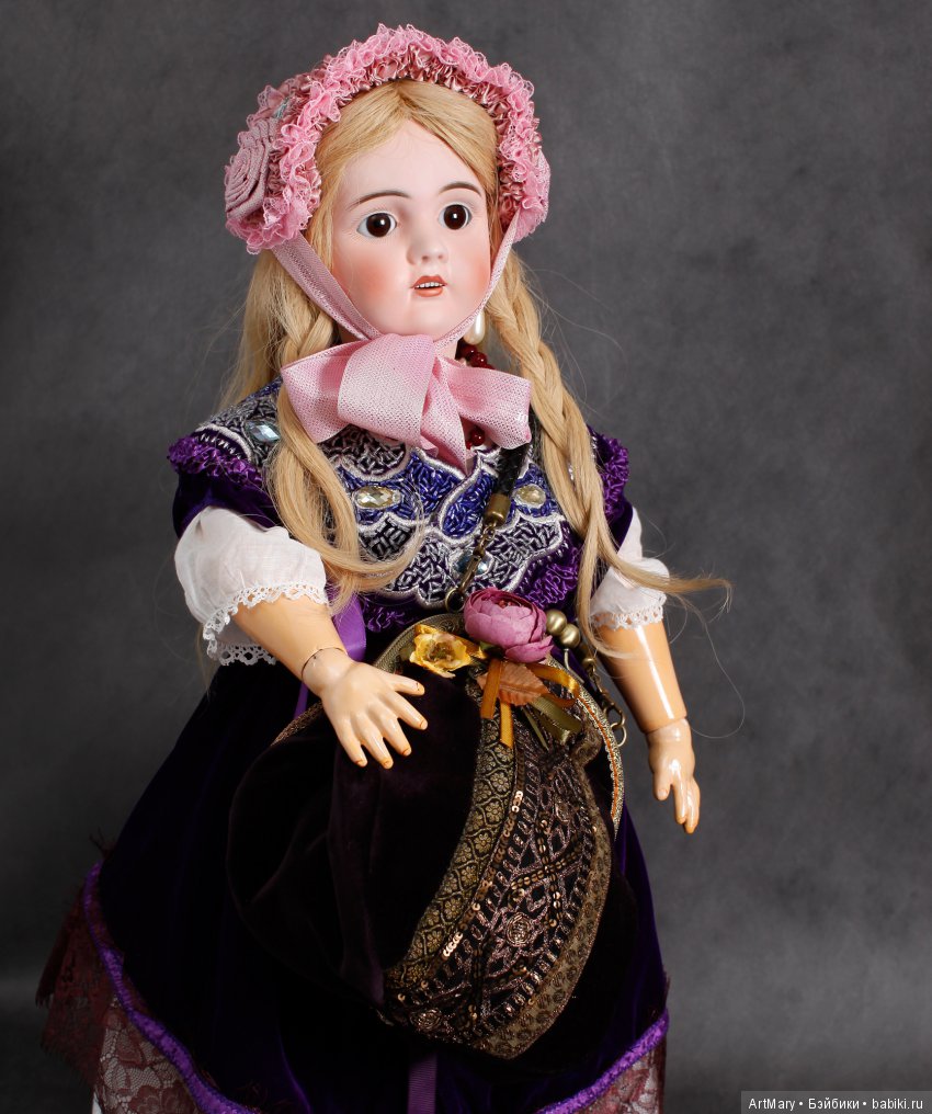 Дорожная сумочка для антикварной куклы